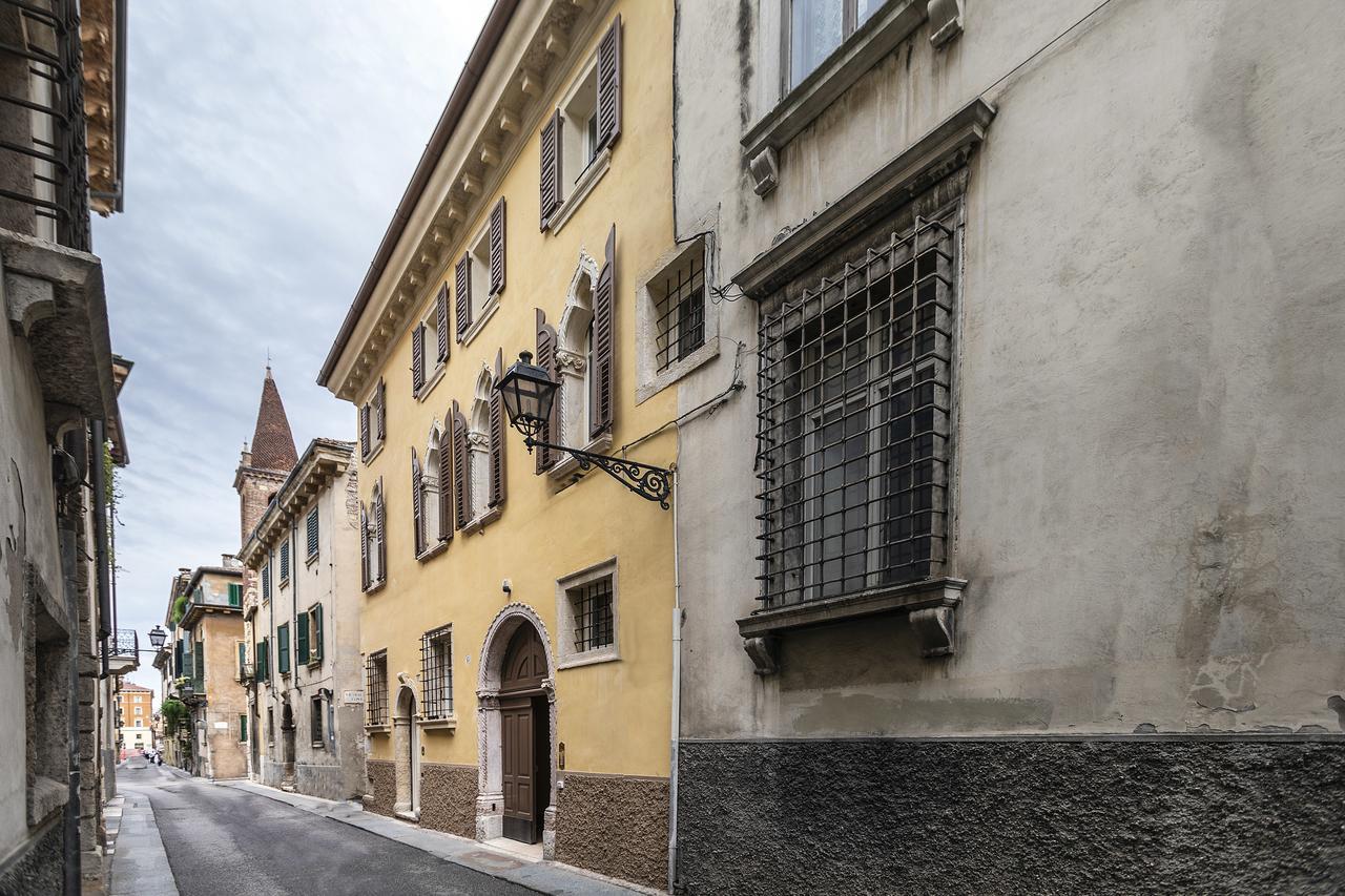 Residenza Palazzo Brenzoni Apartment Verona Exterior foto